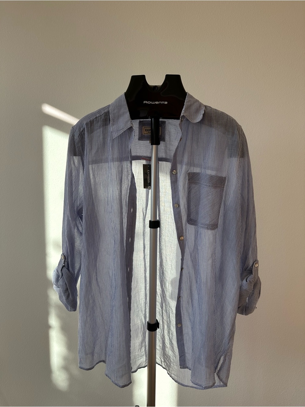 Express Women's Boyfriend Striped Collared Roll Tab Button-Up Shirt Cotton L